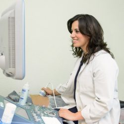 Berana centro ginecológico ginecólogo Segovia equipo ecógrafo ecografía